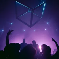 Parallel nightclub people dancing