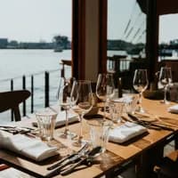 Contrast restaurant table setting