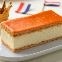 Traditional Dutch orange Tompouce pastry for kings day with crown and flag on the background
1722872101
Typically Dutch foods