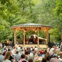 Performance of musician / saxophonist Benjamin Herman during Artis Zoomeravonden