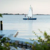 A sailing boat on the Westeinderplassen near Aalsmeer.