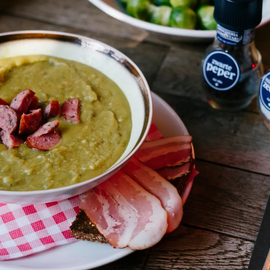 Proeflokaal van Wees café-restaurant signature dishes