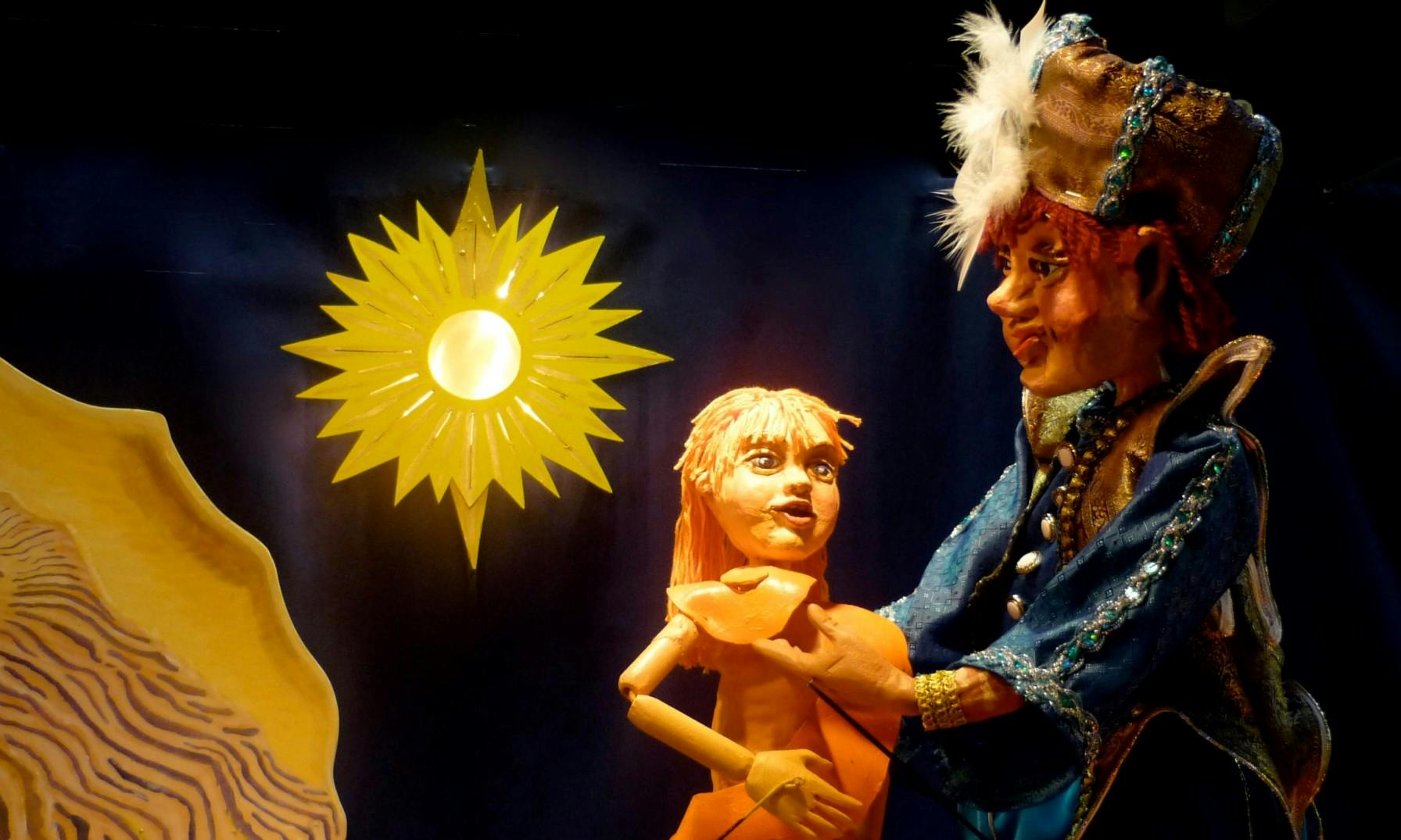 De heks en de sinaasappelprins (4+)- in het Nederlands Marionettentheater