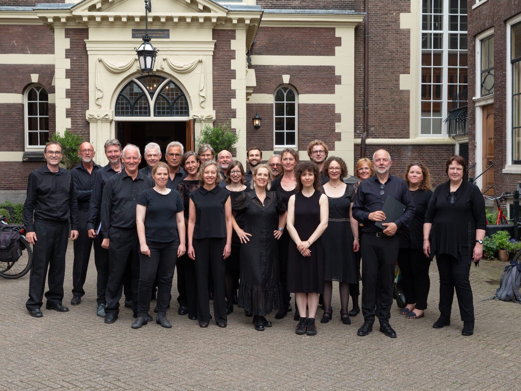 Lelikoor zingt She looks into my Soul in de Amstelkerk