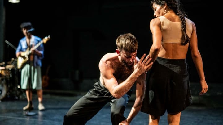 De Dansers - Hush (14+) in Theater De Krakeling