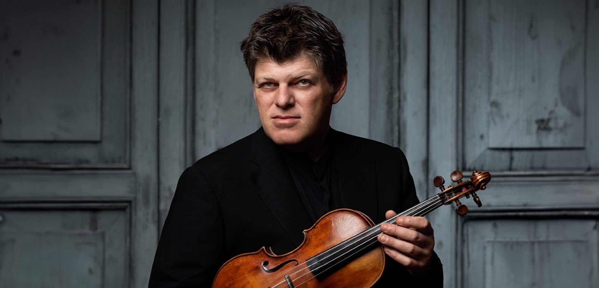 Guy Braunstein plays Tchaikovsky's Violin Concerto