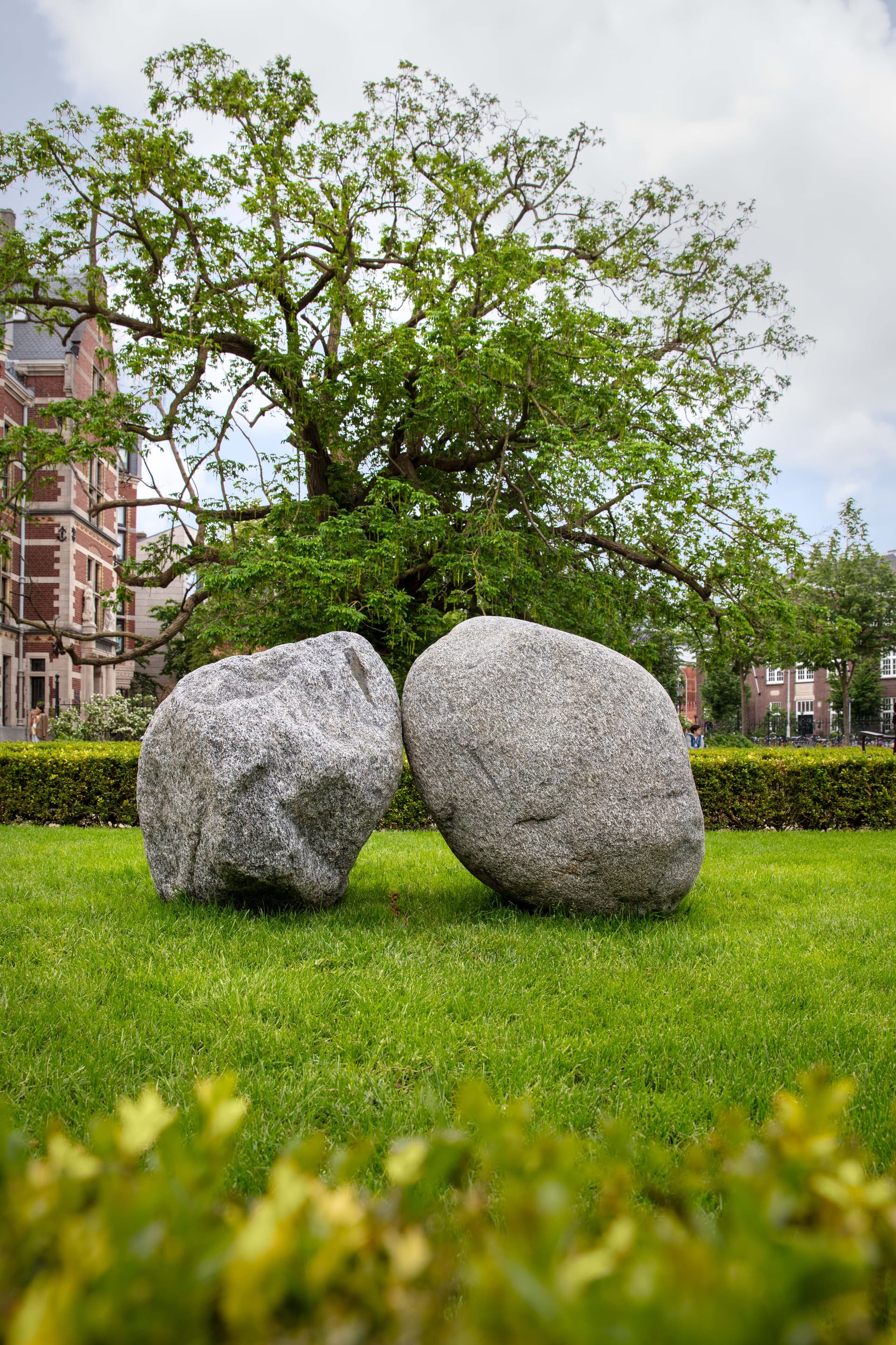 Lee Ufan in the Rijksmuseum Gardens