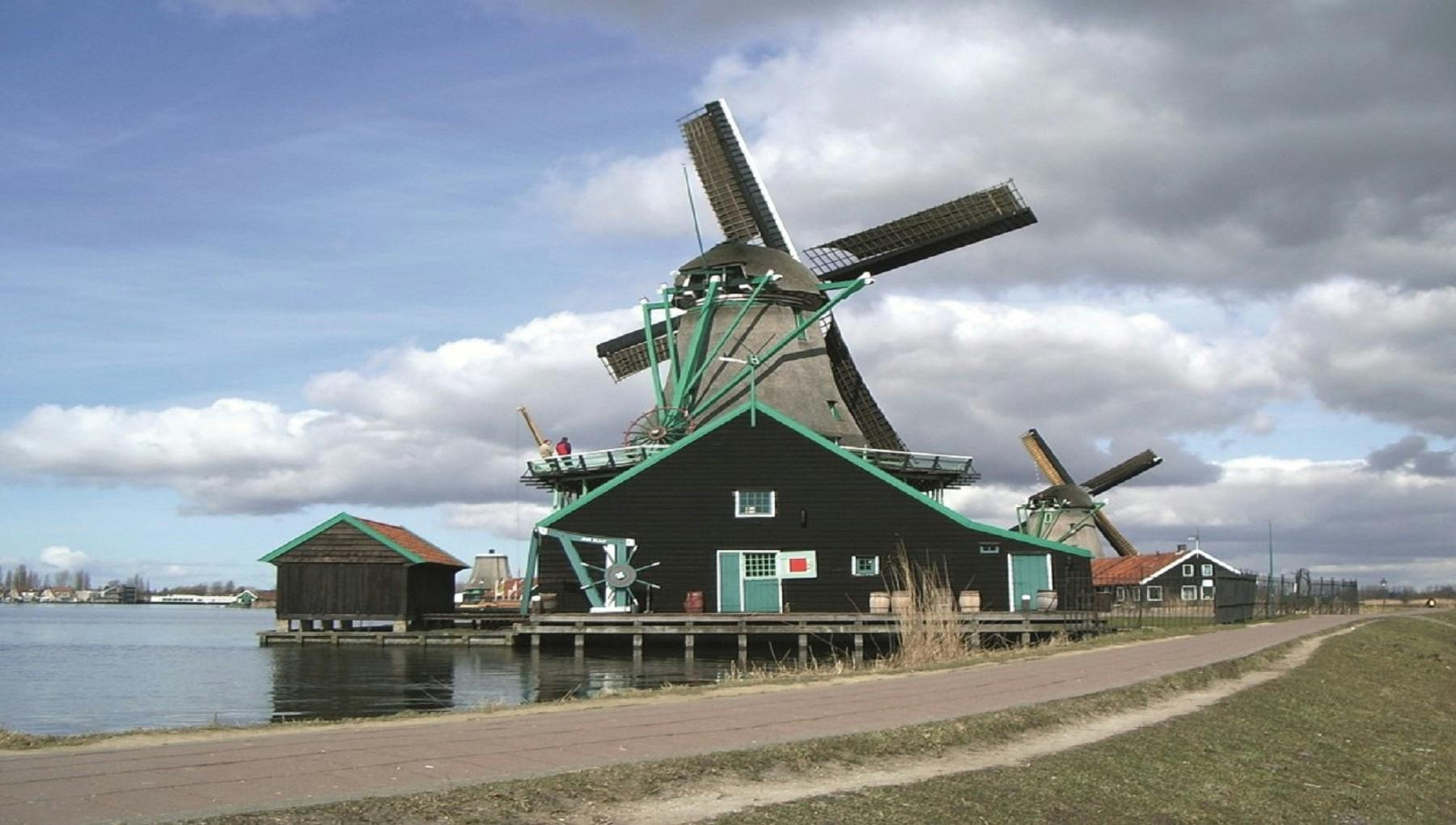 Zaanse Schans Windmills