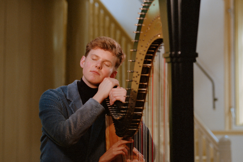 Joost in Residence: Verhalen voor harp, slagwerk en tape