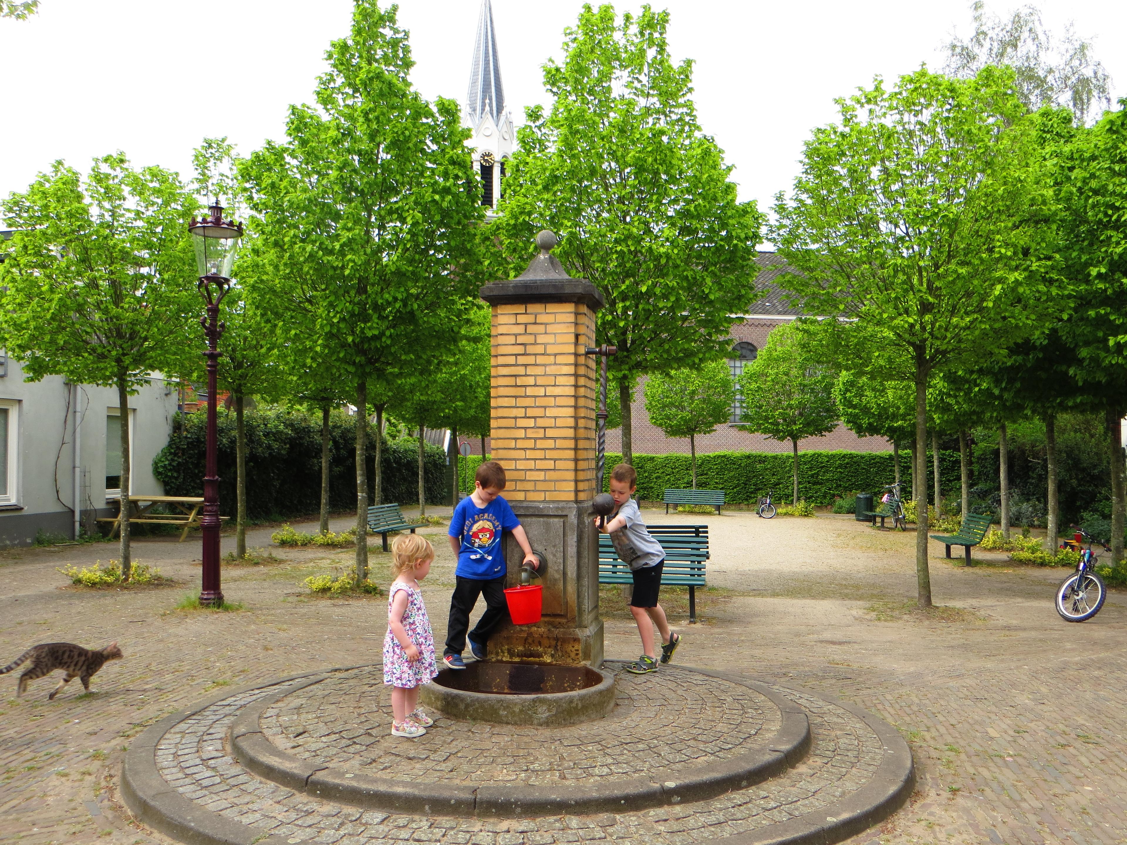 Discover Sloten and the smallest police station in the Netherlands