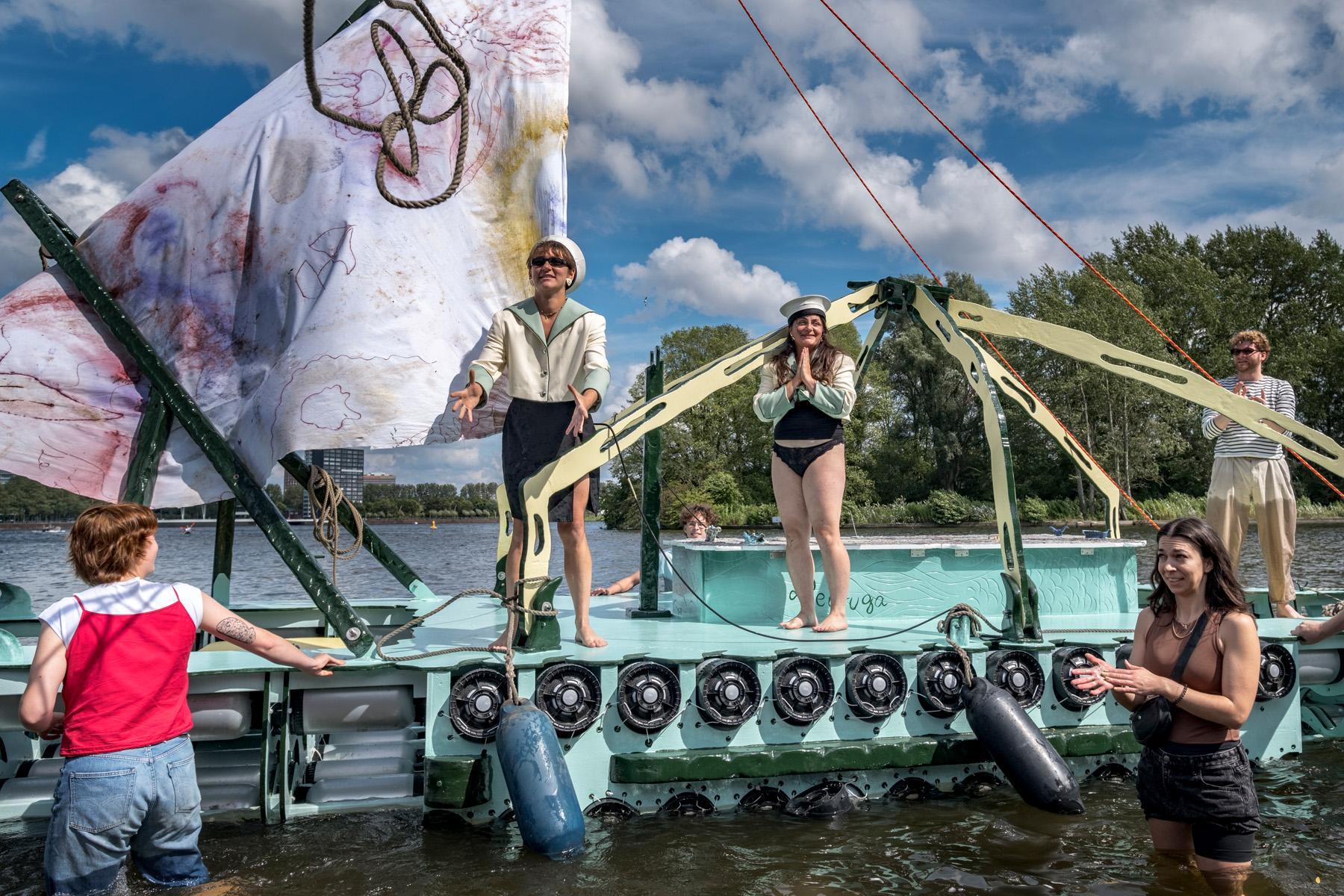 Tochtje in een walvisboot (5+)