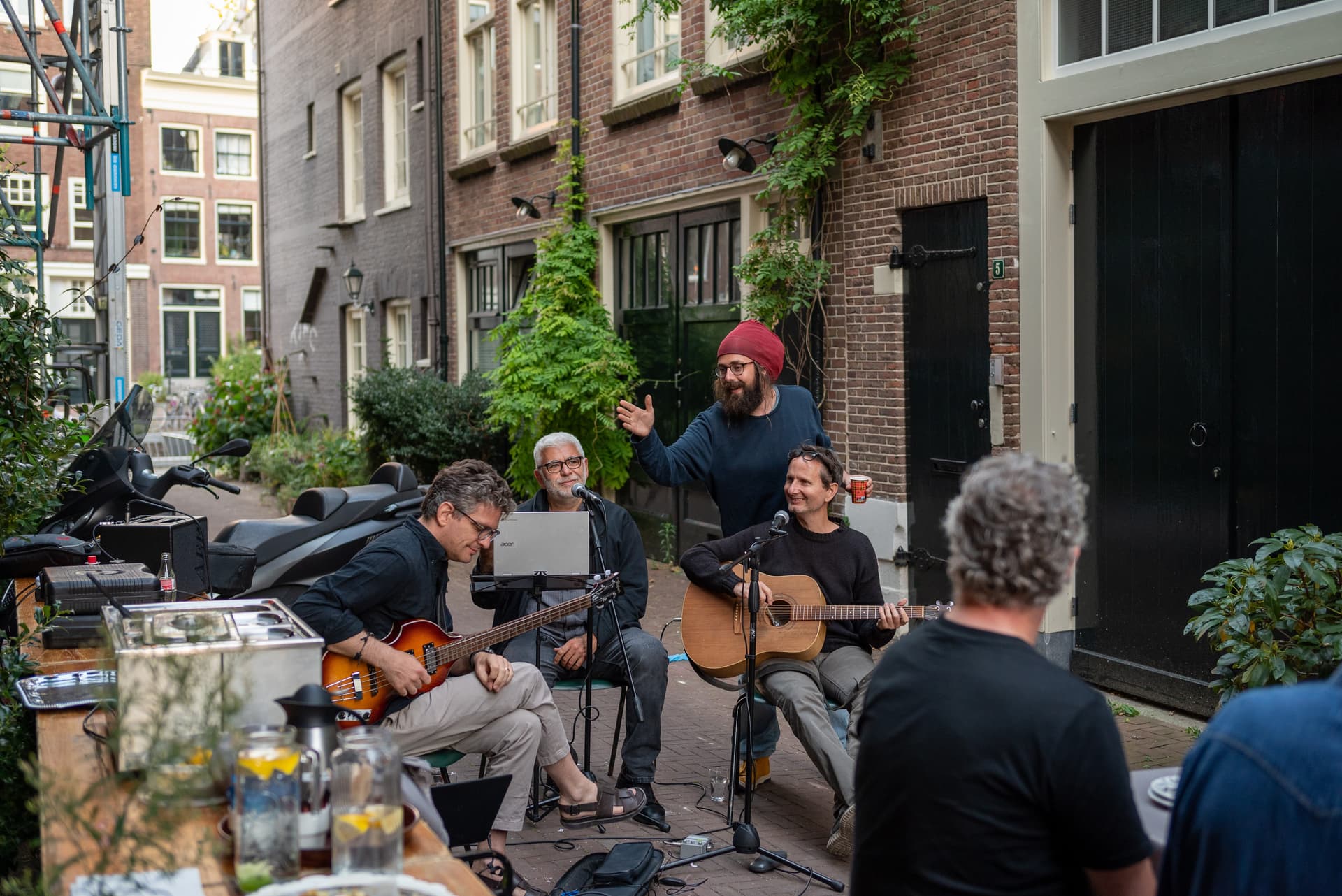 Community Dinner Lastage (Centrum) with Live Music