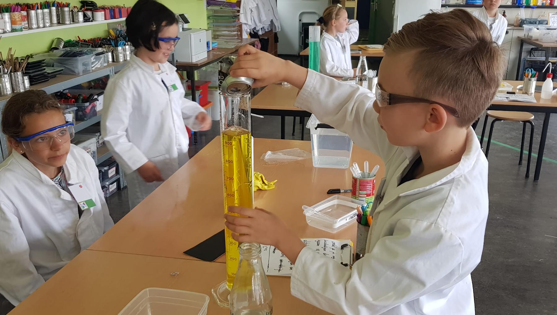 Cursus Chemie is overal (8 t/m 12 jaar)