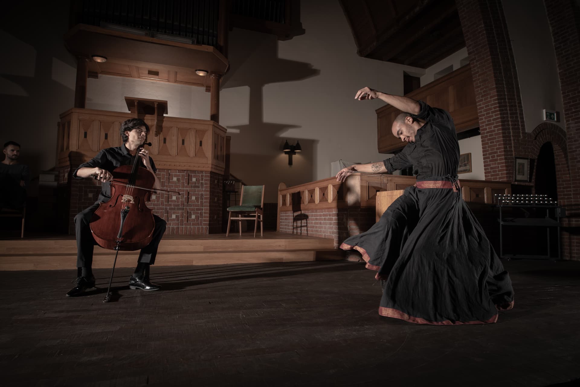 Movements of Bach: Dance Dialogue