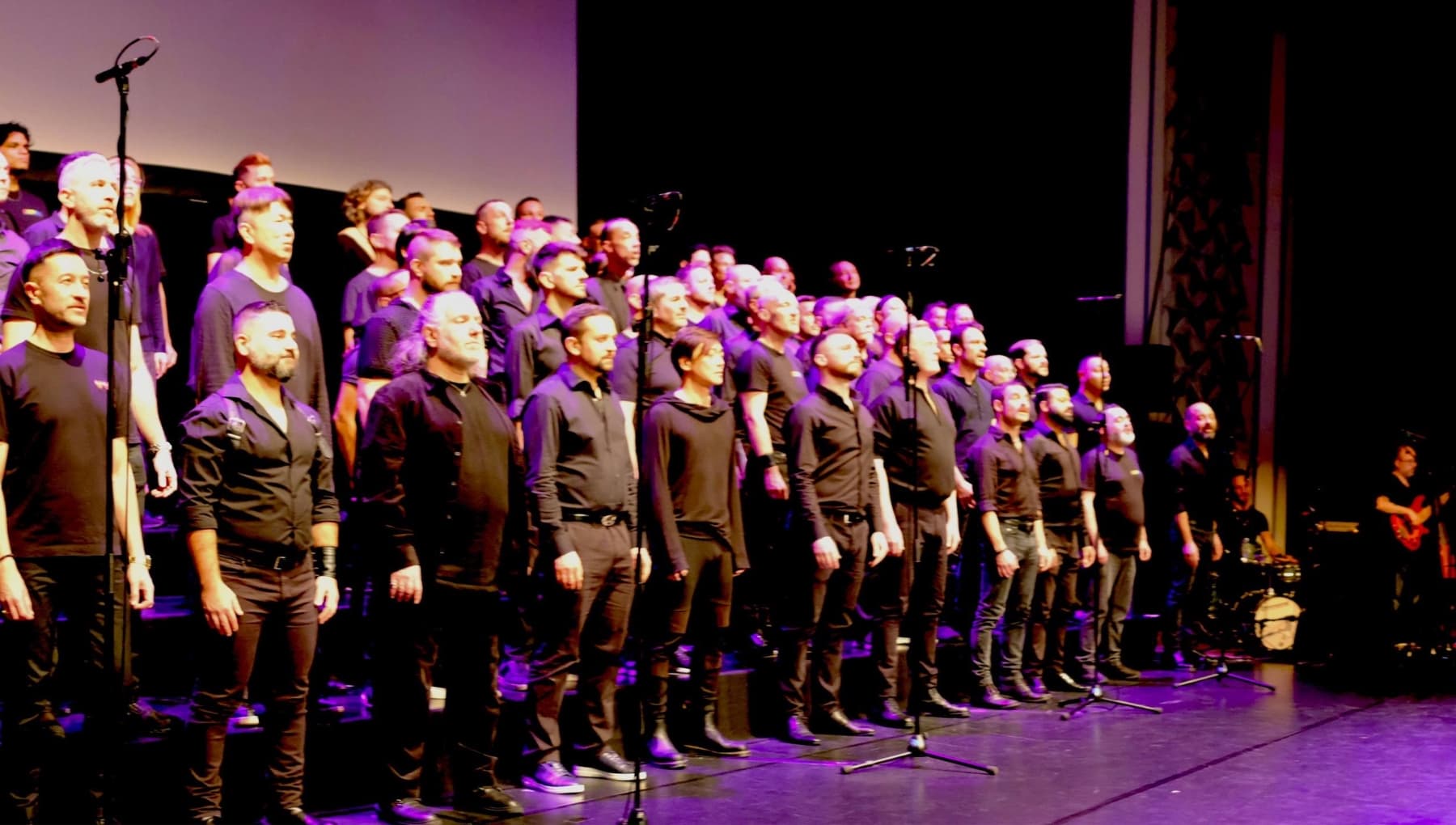 Design of a Decade met het Amsterdam Gay Men's Chorus