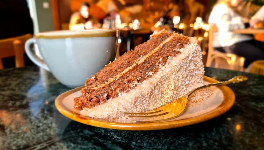 Slice of cake at Liever Hier bakery cafe