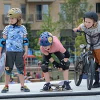 Kids skating and BMX at the skatepark on Zeeburgereiland