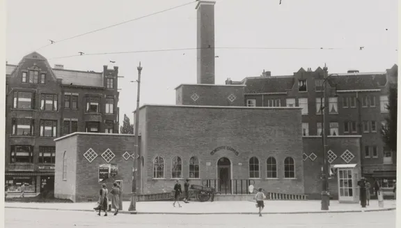 Badhuis Javaplein archive photo