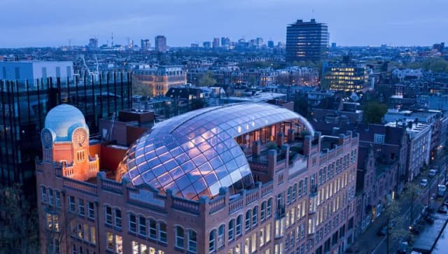 Exterior of Capital C building.