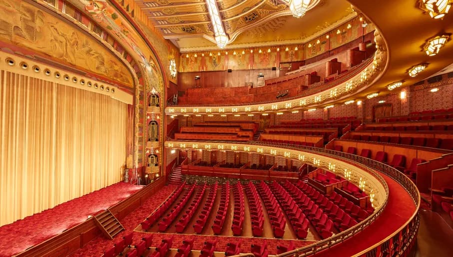 Pathé Tuschinski cinema grand room interior
