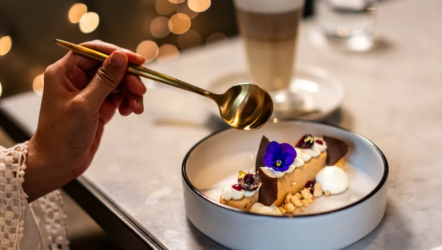 Anantara Grand Hotel Krasnapolsky festive dinner dessert