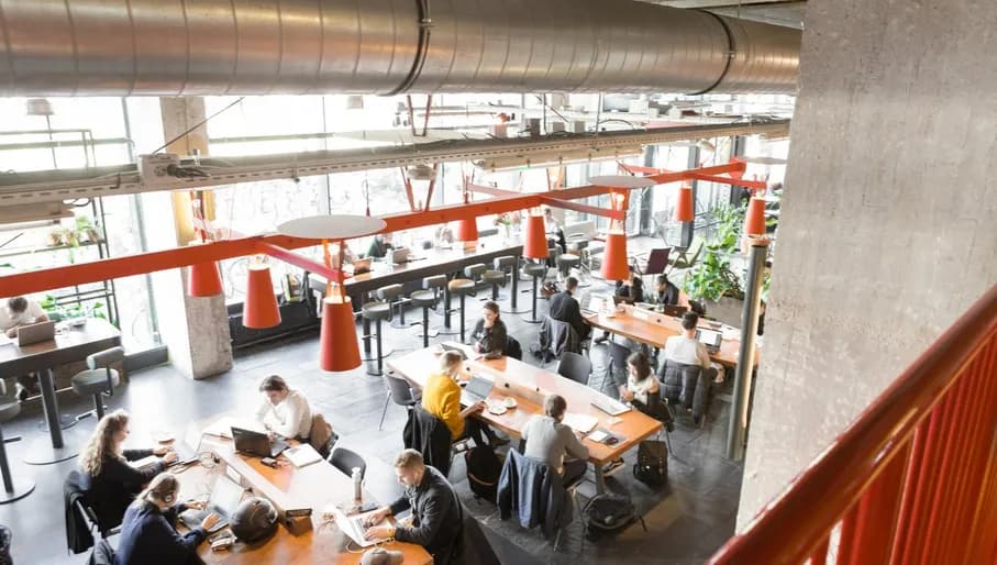 Co-working spaces at Volkshotel.